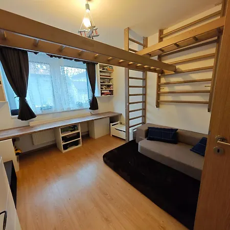Sauna Zenklova 1, 4 Rooms, Terase, Garden, Sauna