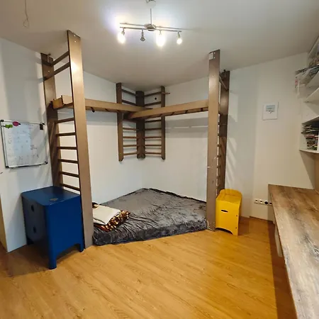 Sauna Zenklova 1, 4 Rooms, Terase, Garden, Sauna Apartment *